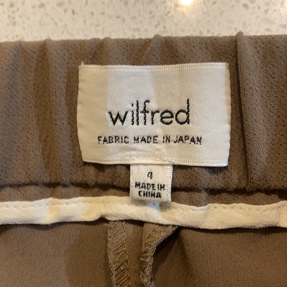Aritzia Wilfred Darontal Cropped Straight leg Pant, size 4, camel - Picture 5 of 8